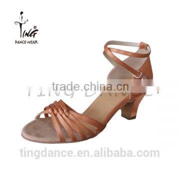 2015 wholesale coffee latin dance shoes with strip