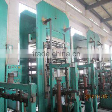 China best hydraulic Tire Curing Press