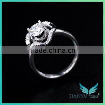 Ring New Designs 18k White Gold Yellow Gold VVS Foreverone Moissanite Synthetic Diamond Rings for Women Ring photo-3