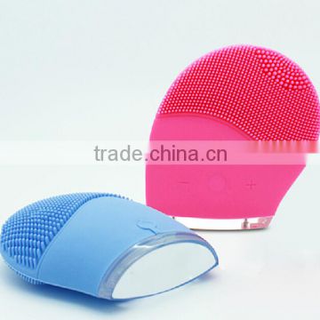 China new silicone facial brush with Vibration anti wrinkle massage beauty lift stick with CE and ROSH