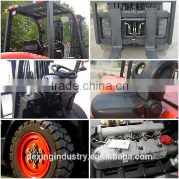 China New Diesel Forklift 3000 kg Three Stage Mast Pneumatic Tires, Side Shift / Full Free Lift/ Tilt Mast photo-4