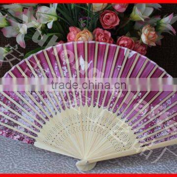 Beautiful Japanese Silk Foldable Fan photo-3
