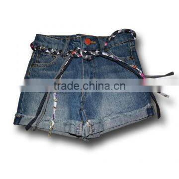 2014 latest Girls summer water wash jeans denim short pants children trousers