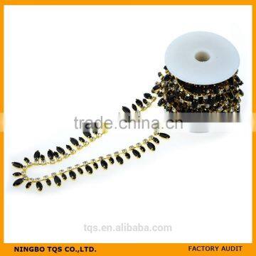 New Design Black Acryl Rhinestone Cup Chain