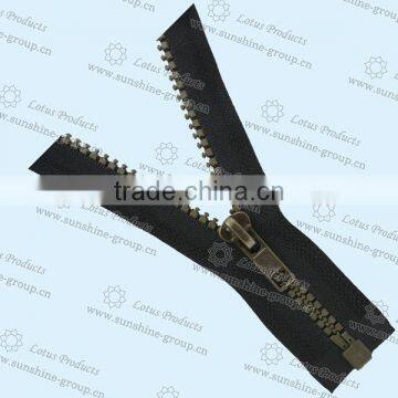 Supply Various Size Zipper And Slider Accessory For Garment High Quality Zipper photo-3