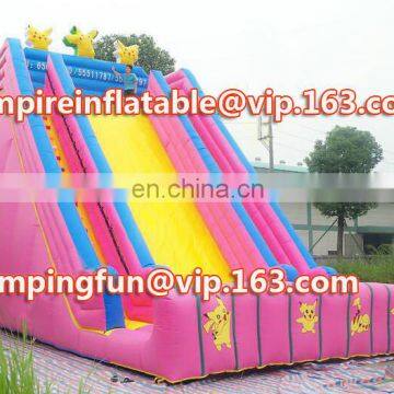 Inflatable slide of medium size with new characteristic appearance ID-SLM087