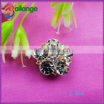 Women cloth hot sale design rhinestone welding on pin buttons