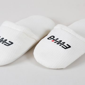 Custom washable disposable nonwoven printed eco-friendly five stars hotel slippers