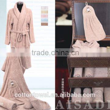 Hot Sell Turkish Cheap Cotton Pink Bathrobes Used for Home photo-3