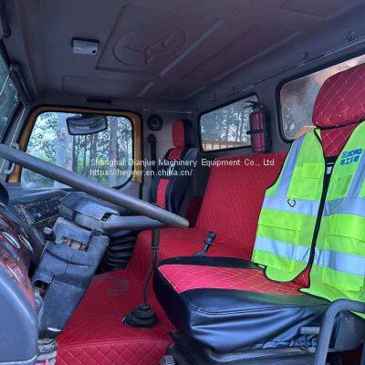 Used XCMG QY70K Truck Cranes With Good Performance for Sale photo-3