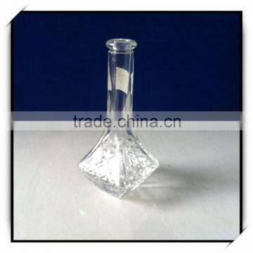 Engraving small tower glass wine bottles with glass lid dahua DH470