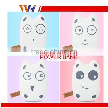 Various Kinds Chiristmas Gift OEM Portable Mobile Power Bank photo-4