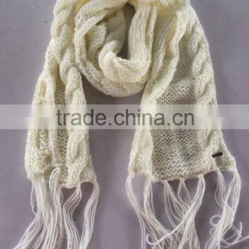 Hot Popular Ladies Super Soft Cute Cables Knitted Acrylic Tassel Scarf