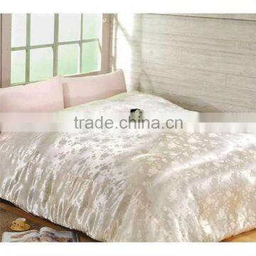 100% Silk Quilt