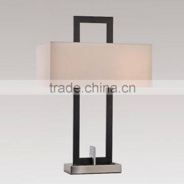 2016 hospitality table lamp with power outlet Brushed Nickel Finish and wood for UL ETL zhongshan city factory