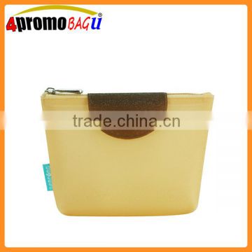 Alibaba supplier cute yellow silicon cosmetic bag waterproof