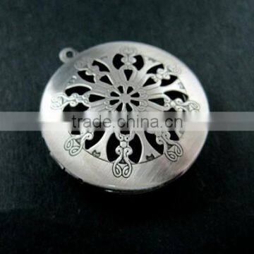 33MM Vintage Style Antiqued Silver Flower Engraved Filigree Round Photo Locket Pendants DIY Supplies 1113015 photo-2
