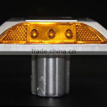 Landscape Garden Solar Powered Yellow Light Raised Pavement Maker Road Stud photo-3