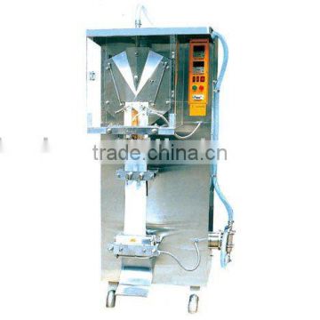 automatic liquid filling and packing machine