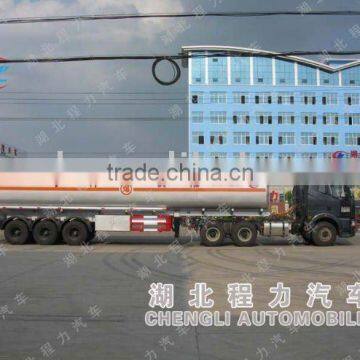 fuel/oil tank semi-trailer truck