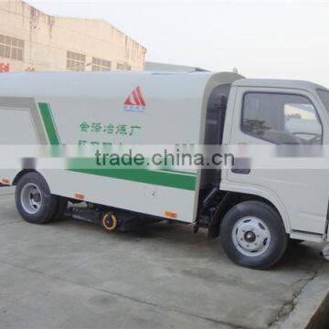 dongfeng small 4x2 vacuum road sweeper truck