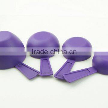 47010 4pcs Plastic Measuring Cups and Spoons Set photo-4