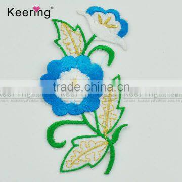 Hot SaleFactory Direct Wholesale Pretty Flower Embroidery Patch WEF-338