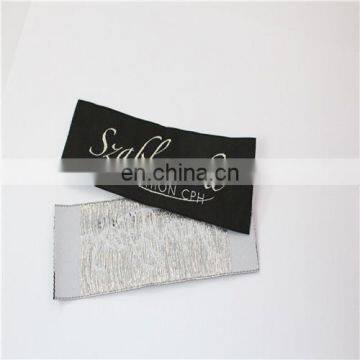 fashion customized polyester centerfold cheap woven clothing label