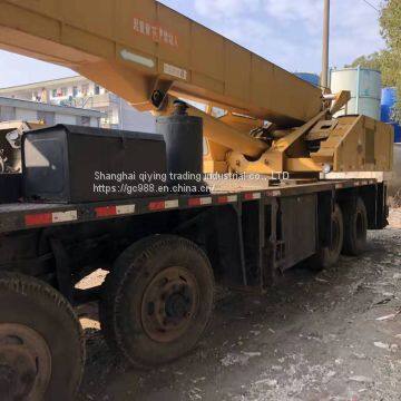 USED  KATO  JAPAN  40TON  HYDRAULIC  CRANE