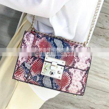 2020 Ladies PU Leather Shoulder Flap Bag Fashion Snake Skin Print Elegant Purse photo-4