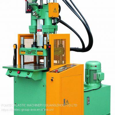 400 KN desktop vertical injection molding machine