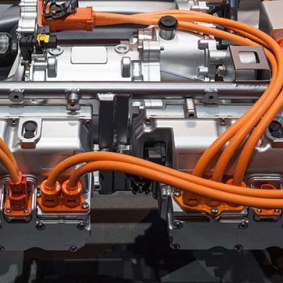 Characteristics of high-voltage cables for connecting automotive battery equipment