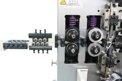 Us-212 High-Speed CNC Spring Coiling Machine photo-2