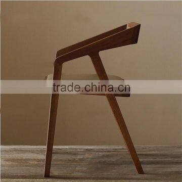 High Quality Wood Backrest Armrest Retro Relaxing Dining Room Chair Furniture photo-4