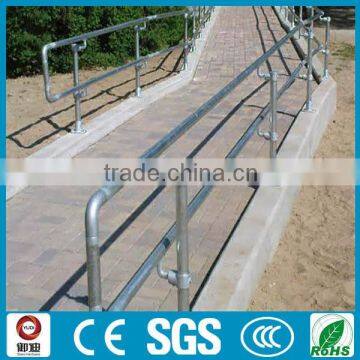 Outdoor Galvanized Steel Railing Designs photo-2