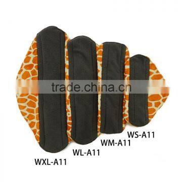 Available Different prints 4 sizes Bamboo Charcoal material Menstrual Pads