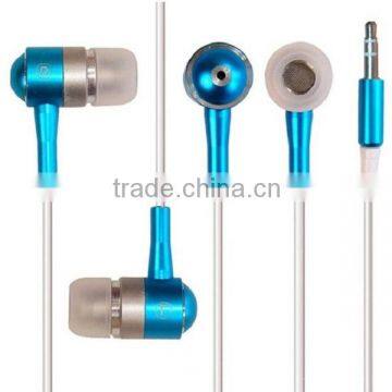 metal mega bass earbuds, in ear ear buds, bass design