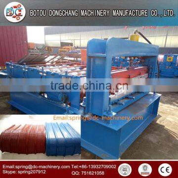 Metal curving roof panel roll forming machine