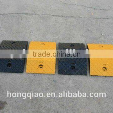 Australia Standard 250mm long rubber speed humps