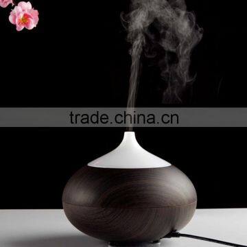 Ultransmit wooden now wholesale mini aroma essential oil diffuser humidifier with 7 color light