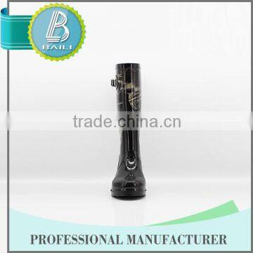 CHINA SUPPLIER CUSTOMISED DESIGNS SUMMER RUBBER RAIN BOOTS photo-2