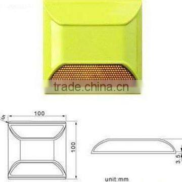 Low Price Road Traffic Stud With Plastic and Metal photo-2