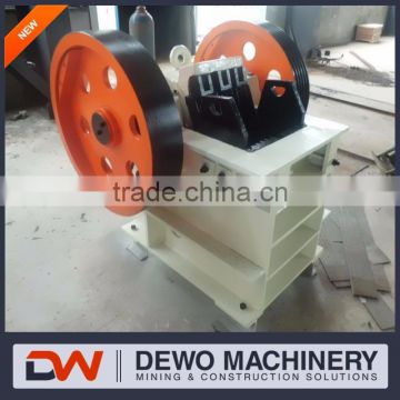 Mobile crusher, stone jaw crusher with high-input and output capacity