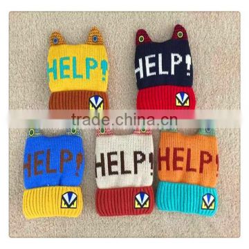 2015 fashion hot sale 100% Acrylic button striated print helip funny winter knitted hat