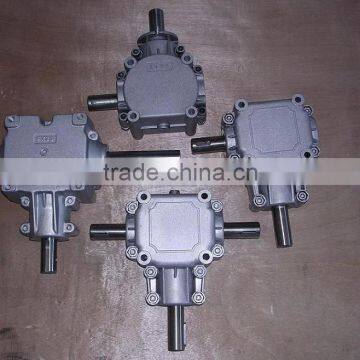 Hot Selling 11hp Fertilizer Spreader Gearbox photo-3
