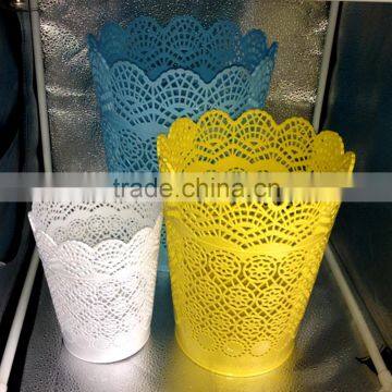 Plastic Round Hollow Out Garbage Bin Series photo-2