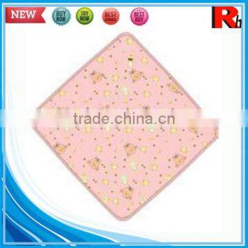 China Supplier Printing Velour Customized Cotton Hooded Baby Towel Wholesale Babyhood Hooded Towels photo-4