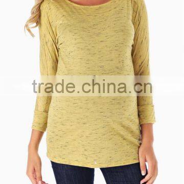 YELLOW HEATHERED 3/4 SLEEVE MATERNITY TOP