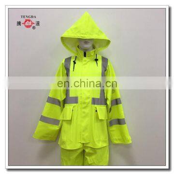 flame retardant rain suit with reflective tape