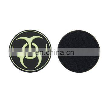 custom wholesale pvc rubber jeans patch for clothing